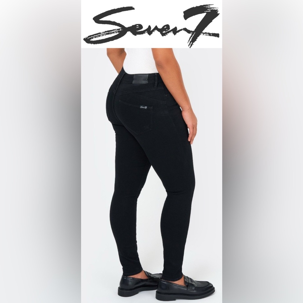 Seven7 Booty-Shaper Stretchy Skinny Jeans in Black - size 10